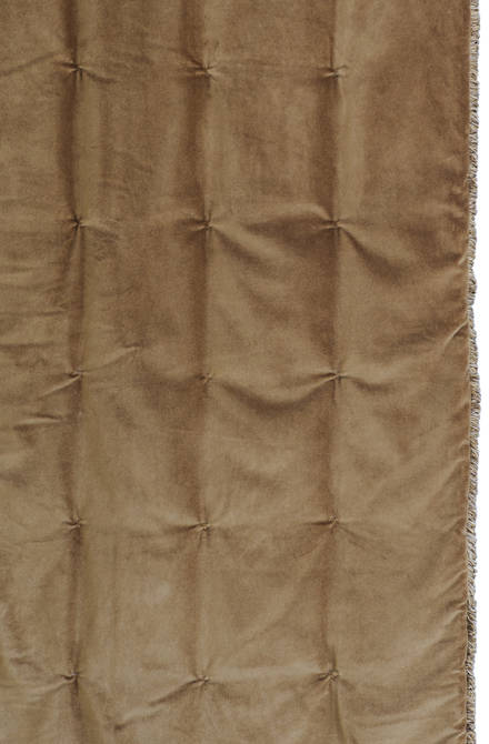 Show additional image 4